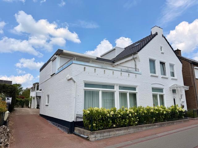 Appartement te huur in Bunde, Limburg