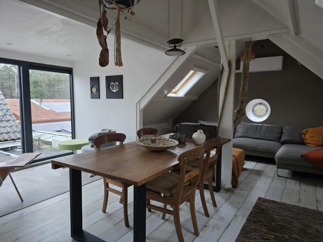 Appartement te huur in Huizen, Noord Holland