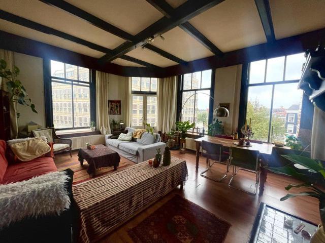 Appartement te huur in Olland, Noord Holland