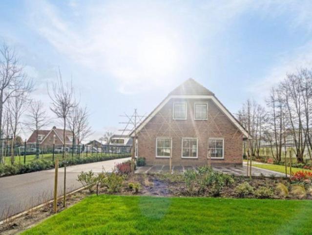 Appartement te huur in Rijsenhout, Noord Holland