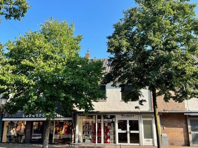 Appartement te huur in Huizen, Noord Holland