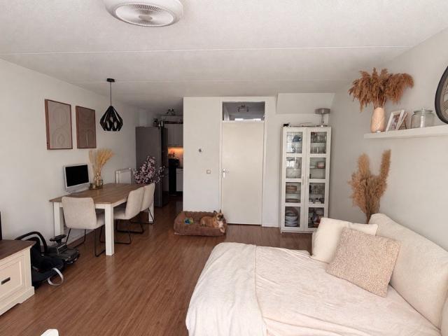 Appartement te huur in Ijmuiden, Noord Holland