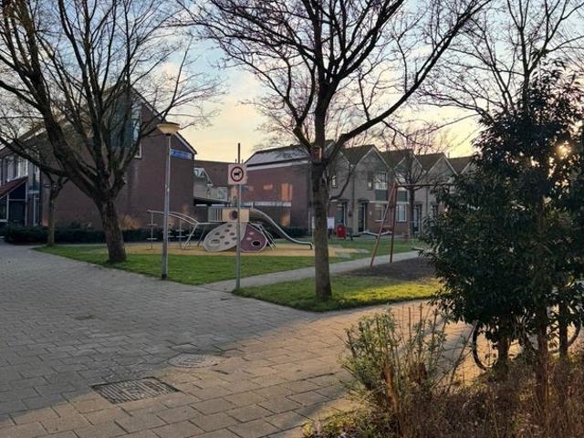 Appartement te huur in Krommenie, Zaanstad