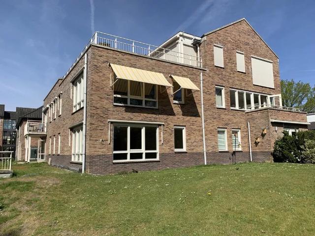 Appartement te huur in Laren, Noord Holland