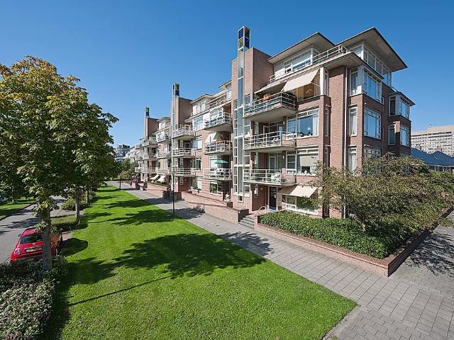 Appartement te huur in Wassenaar, Zuid Holland