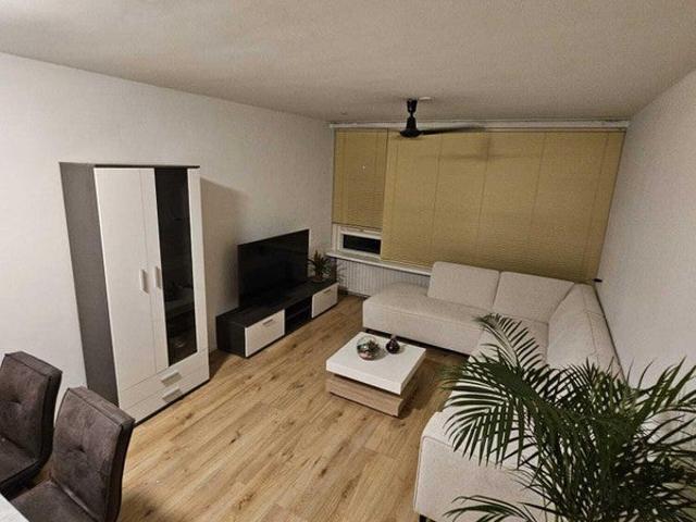 Appartement te huur in Olland, Zuid Holland