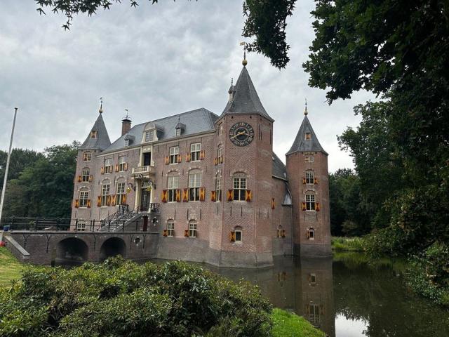 Appartement te huur in Nederhorst Den Berg, Noord Holland
