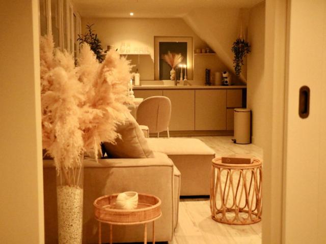 Appartement te huur in Oegstgeest, Zuid Holland