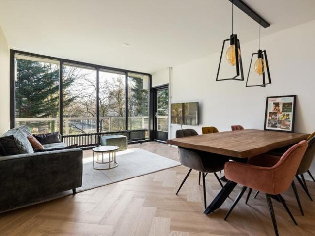 Appartement te huur in Duivendrecht, Noord Holland