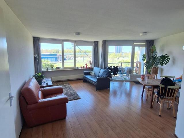 Appartement te huur in Delfgauw, Zuid Holland