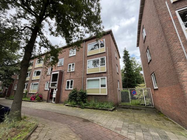 Appartement te huur in Oud Rijswijk, Olland