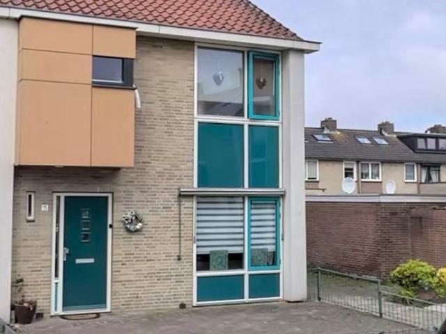 Appartement te huur in Kroeven, Roosendaal