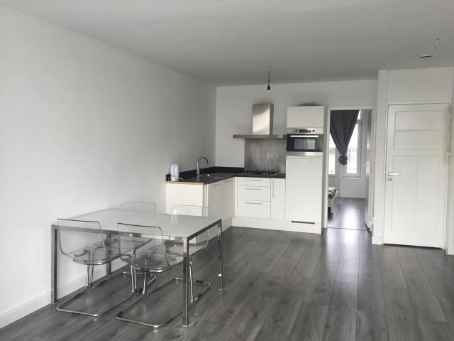 Appartement te huur in Bloemhof, Rotterdam