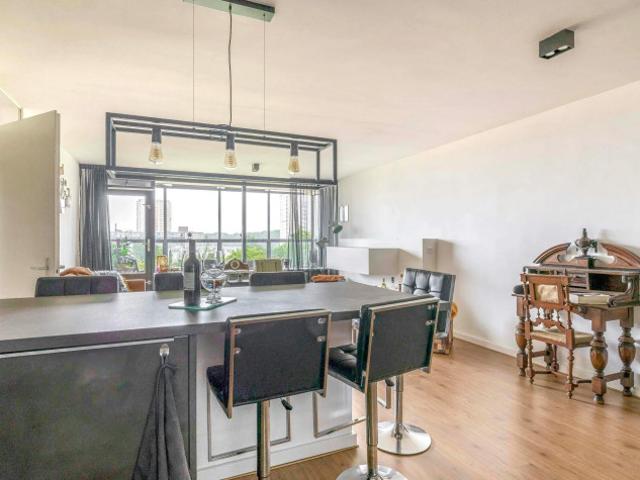 Appartement te huur in De Esch, Rotterdam