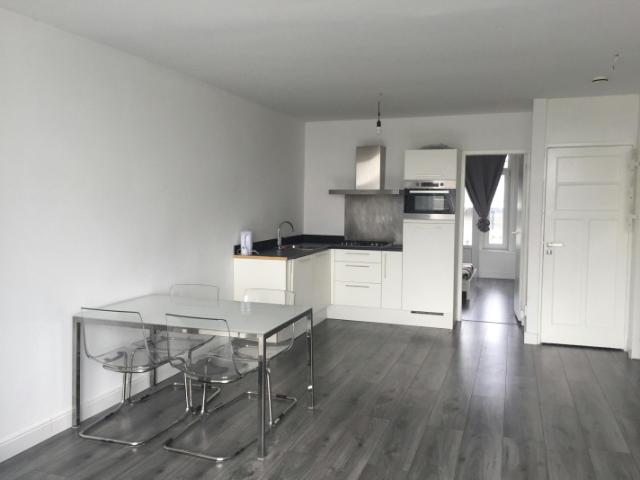 Appartement te huur in Bloemhof, Rotterdam