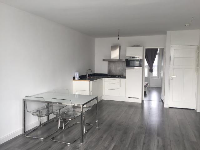 Appartement te huur in Bloemhof, Rotterdam