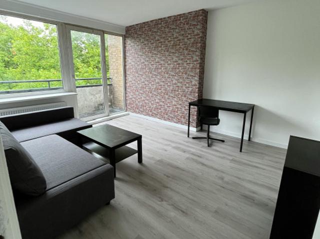 Appartement te huur in Bloemhof, Rotterdam