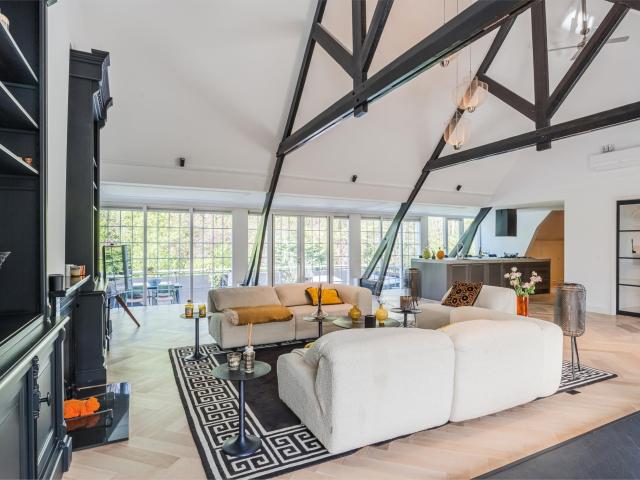Woning te huur in IJsselmonde, Rotterdam