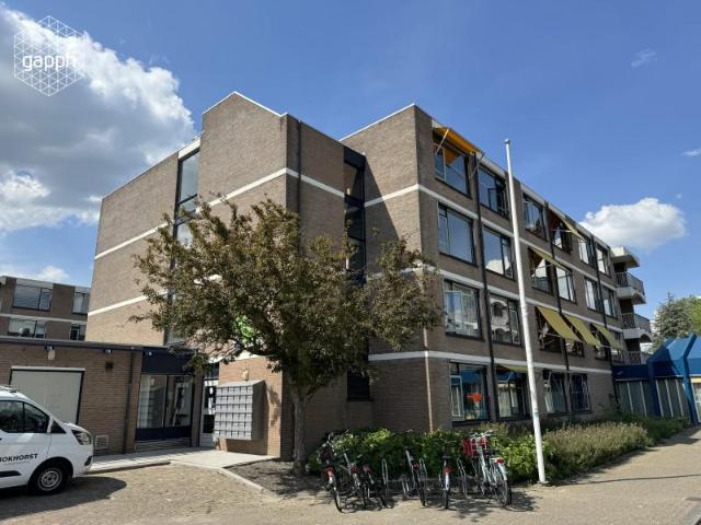 Appartement te huur in Het Lage Land, Rotterdam