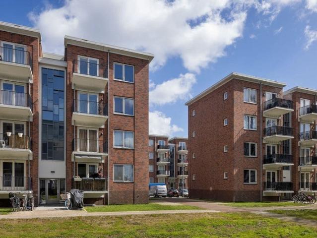 Appartement te huur in Zestienhoven, Rotterdam