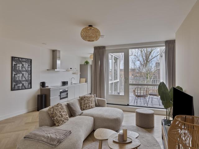 Appartement te huur in Zestienhoven, Rotterdam