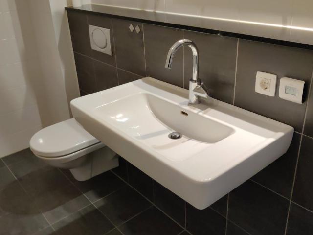 Appartement te huur in West, Bosch