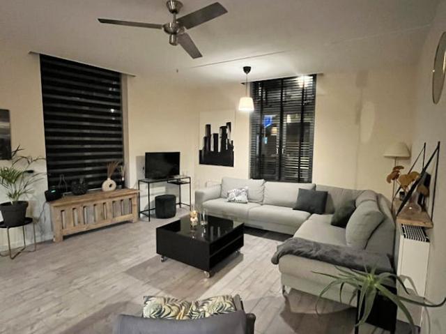 Appartement te huur in Schiedam, Zuid Holland