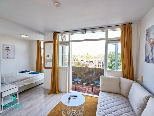 Appartement te huur in Olland, Noord Holland