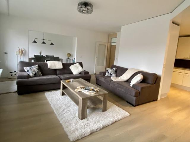 Appartement te huur in Olland, Zuid Holland