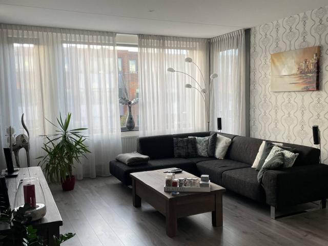 Appartement te huur in Olland, Zuid Holland