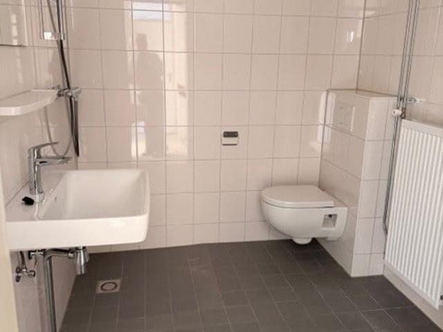 Appartement te huur in Olland, Zuid Holland