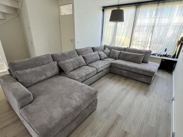 Appartement te huur in Olland, Noord Holland