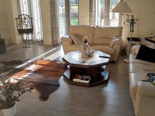 Appartement te huur in Olland, Noord Holland