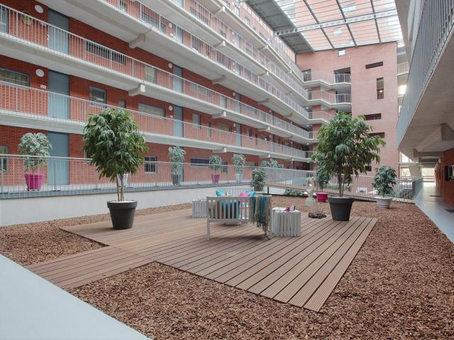 Appartement te huur in Olland, Zuid Holland