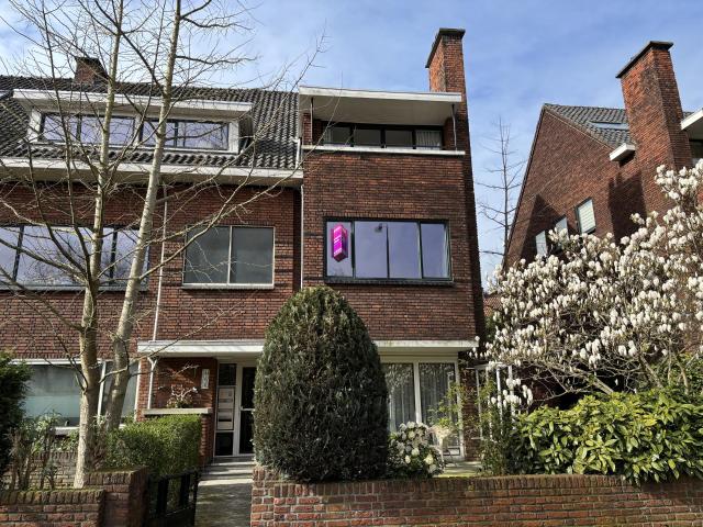 Appartement te huur in Olland, Zuid Holland