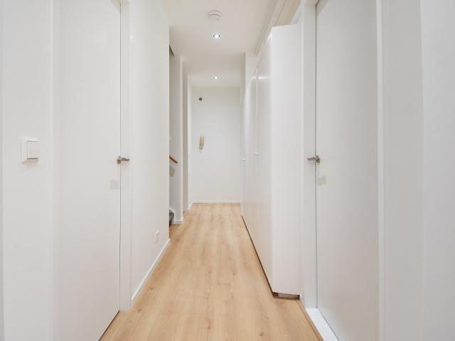 Appartement te huur in Olland, Zuid Holland