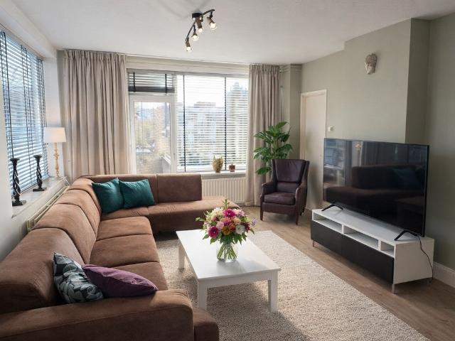 Appartement te huur in Olland, Zuid Holland