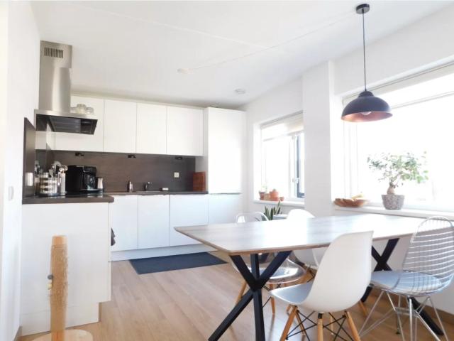 Appartement te huur in Olland, Zuid Holland