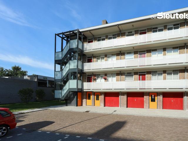 Appartement te huur in Voorschoten, Zuid Holland