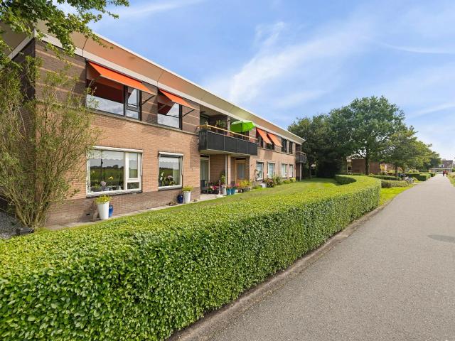 Appartement te huur in Menaldum, Friesland