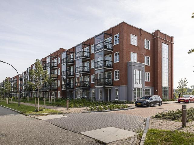 Appartement te huur in Waddinxveen, Zuid Holland