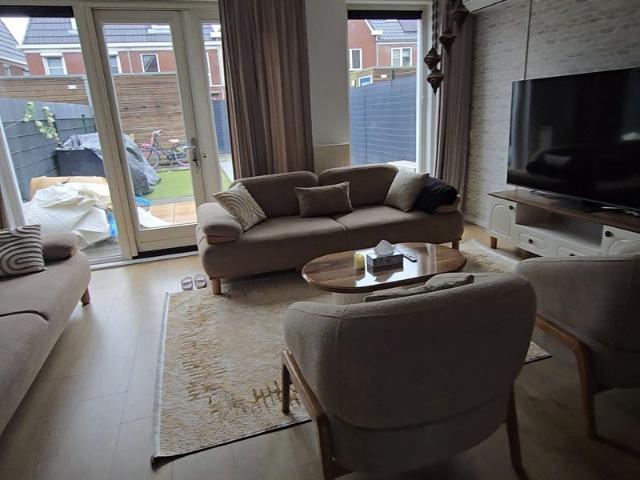 Appartement te huur in Waddinxveen, Zuid Holland