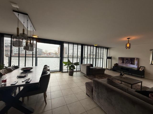 Appartement te huur in Zaandam, Noord Holland