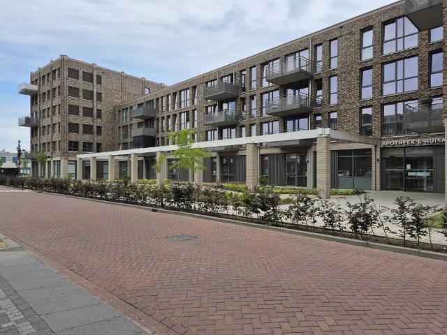 Appartement te huur in Huizen, Noord Holland