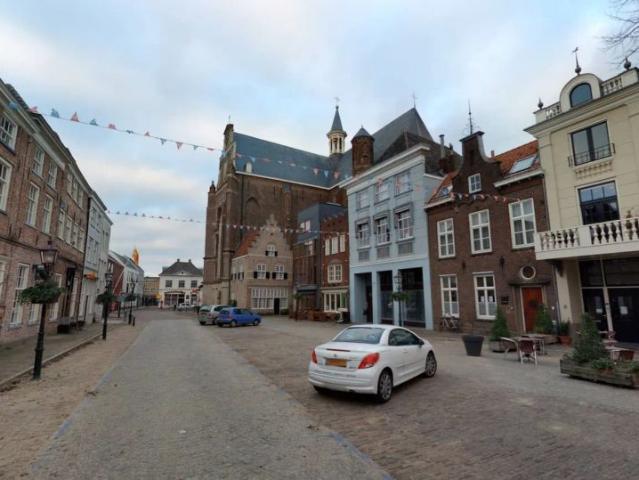 Appartement te huur in Grave, Noord Brabant