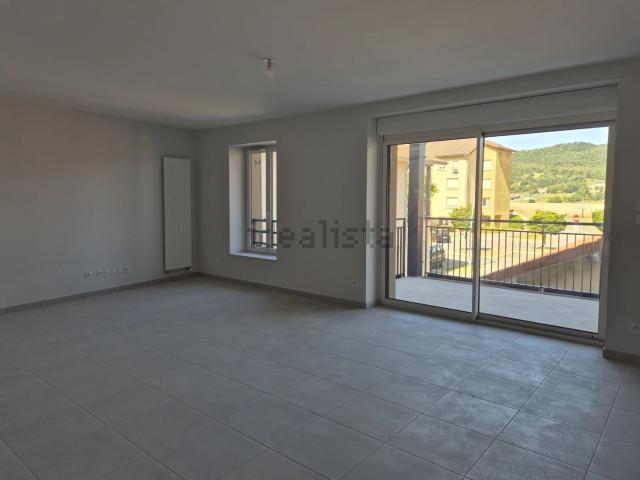 Appartement vente à Izernore, Ain