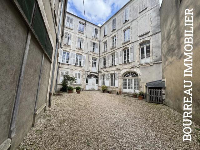 Appartement vente à Joigny, Yonne