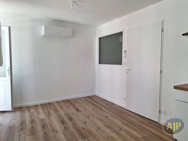 Appartement location à Aux Rochers, Champagnac