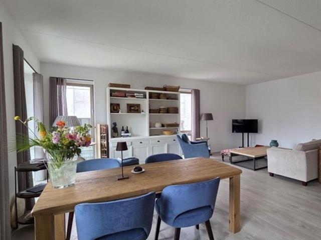 Appartement te huur in West, Bosch