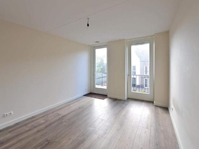 Appartement te huur in De Zuid, Huizen